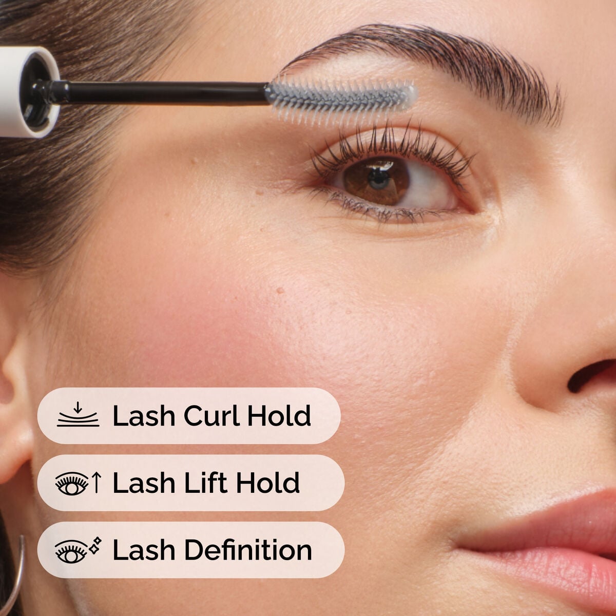 lash-curl-finisher-v8 ord-lash-curl-finisher-model-application-with-benefits.jpg